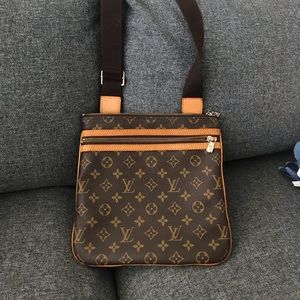 Louis Vuitton Bosphore Monogram messenger bag